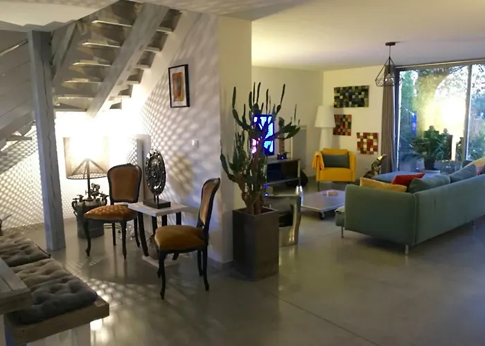 Maison Du Bois Breton *